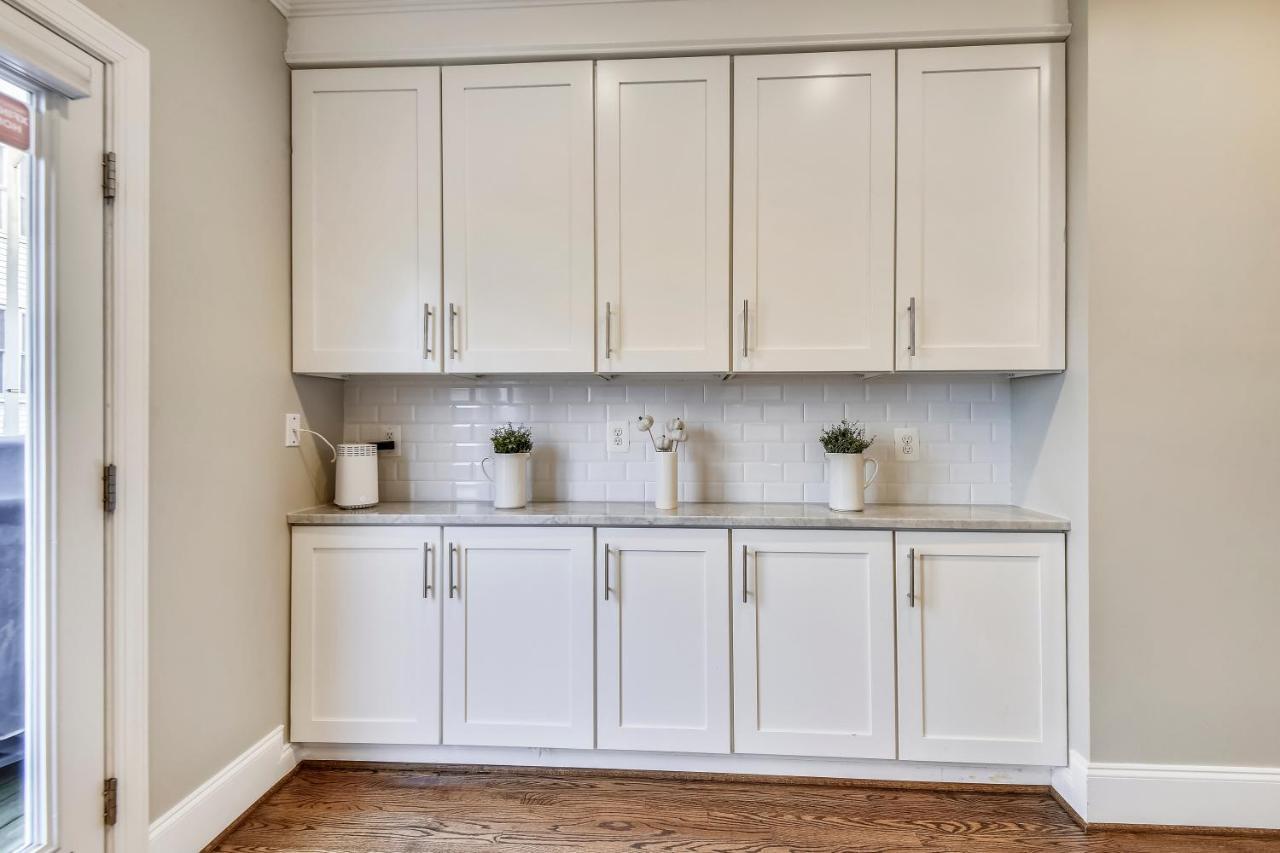 Edgewood Guesthouse Apartment Unit Washington Eksteriør billede